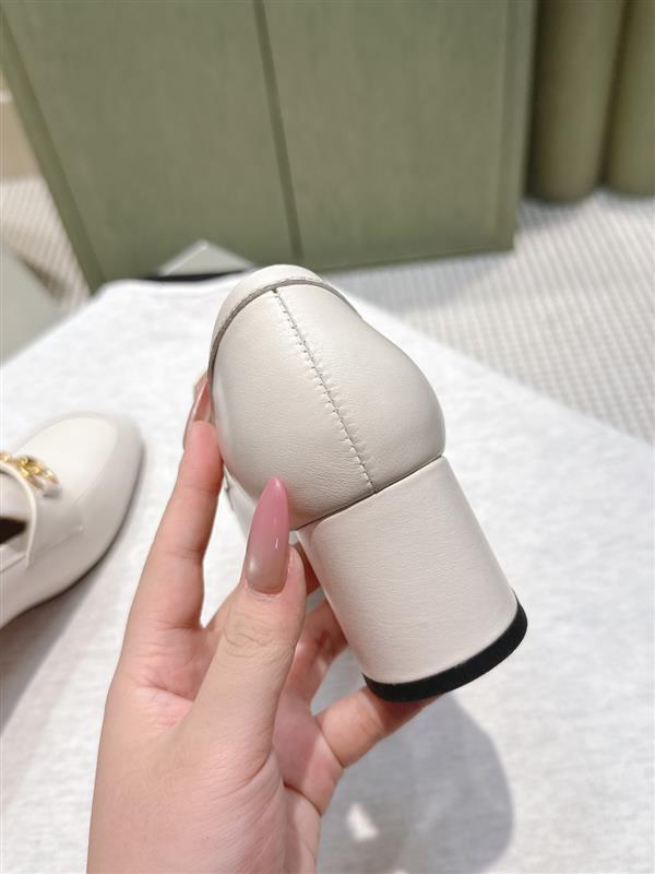 20251127171647905 320